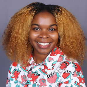 Meet your Posher, Esther